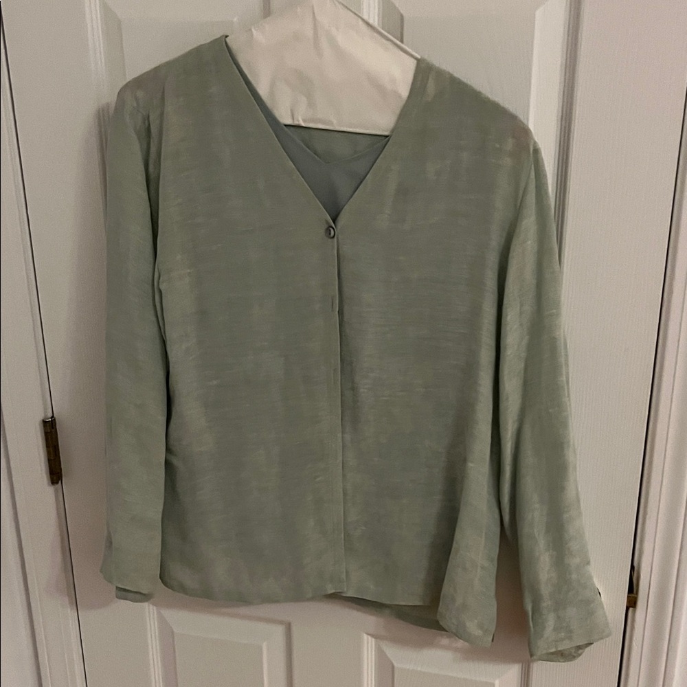 Talbots   silk and linen 3 piece suit. Jacket/top are size 14 and skirt 16P
